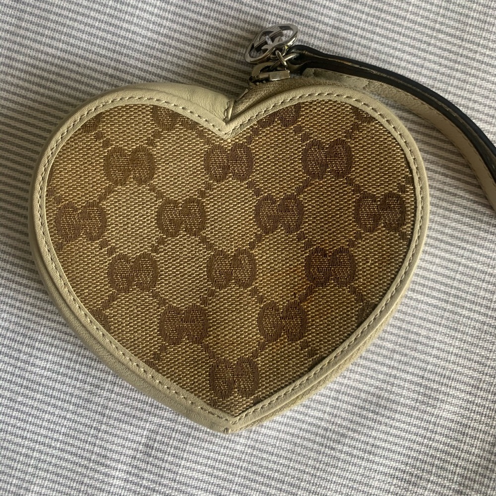 Small Gucci coin purse